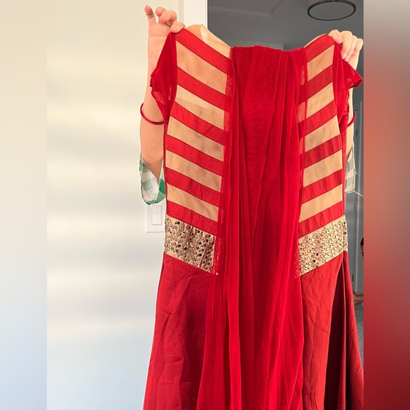 Like new marron red beautifully designed long anarkali gown beaded - Picture 3 of 6